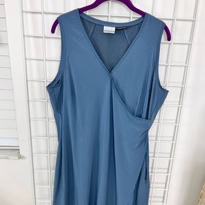 EUC Columbia XL Omni-wick surplus sports dress